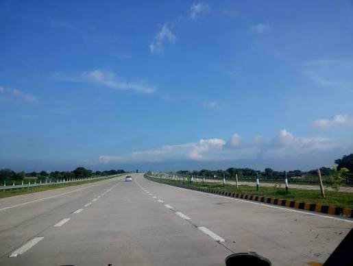 Yamuna Expressway, Uttar Pradesh